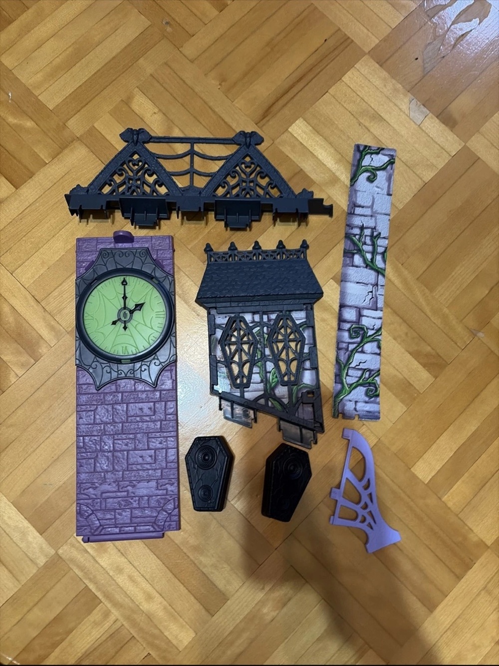 monster high high school playset pieces